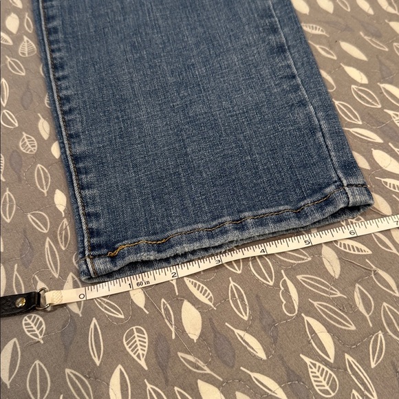 LEVI’S 724 High Rise Straight Women's Jeans, size 28 - Picture 11 of 12